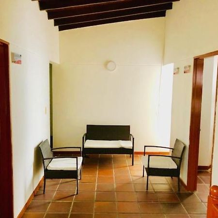 Casa Hotel Palmas Del Estadio 2 Медельин Экстерьер фото